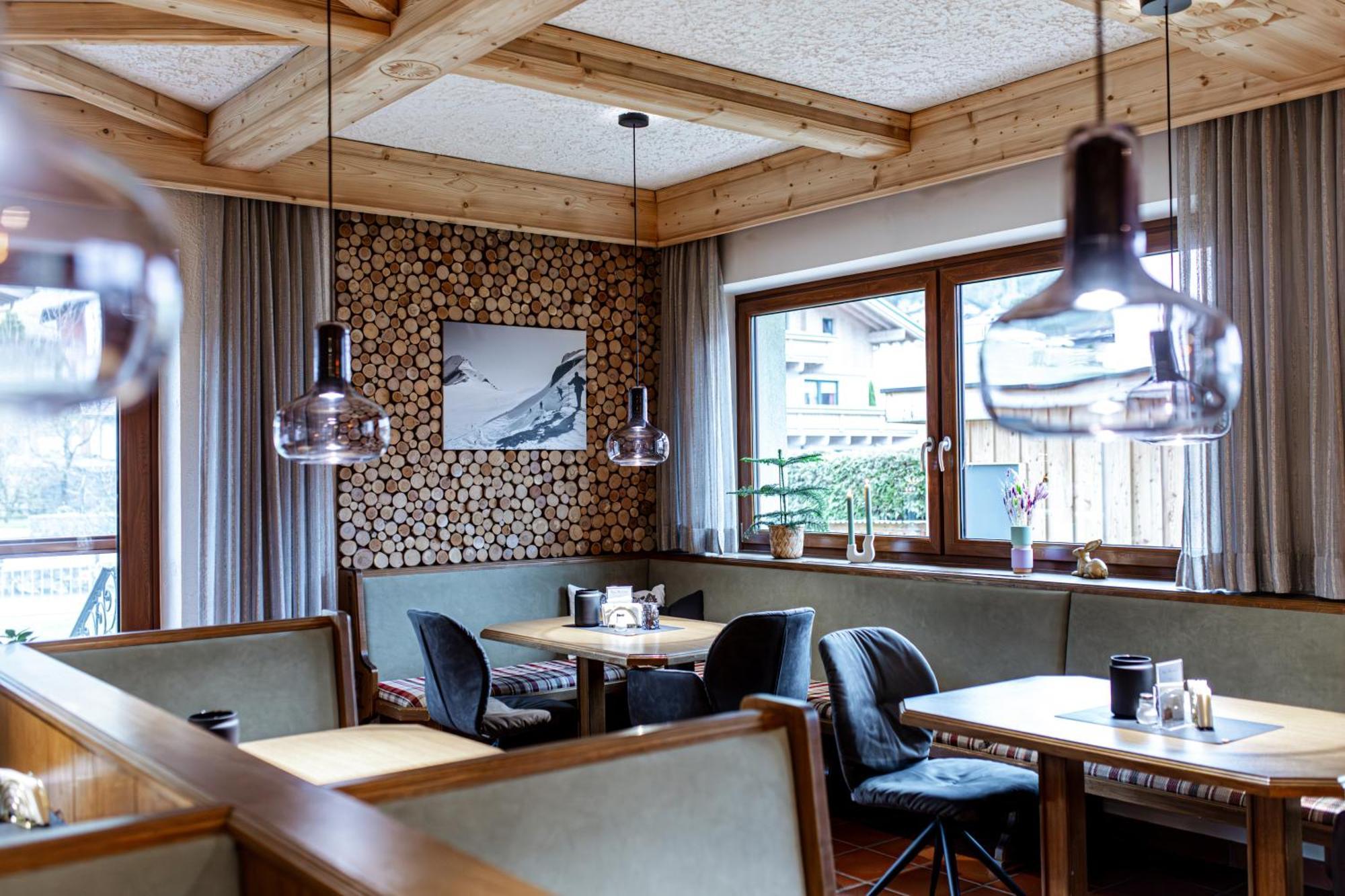 Eschenhof Bed & Breakfast Kaprun Bagian luar foto