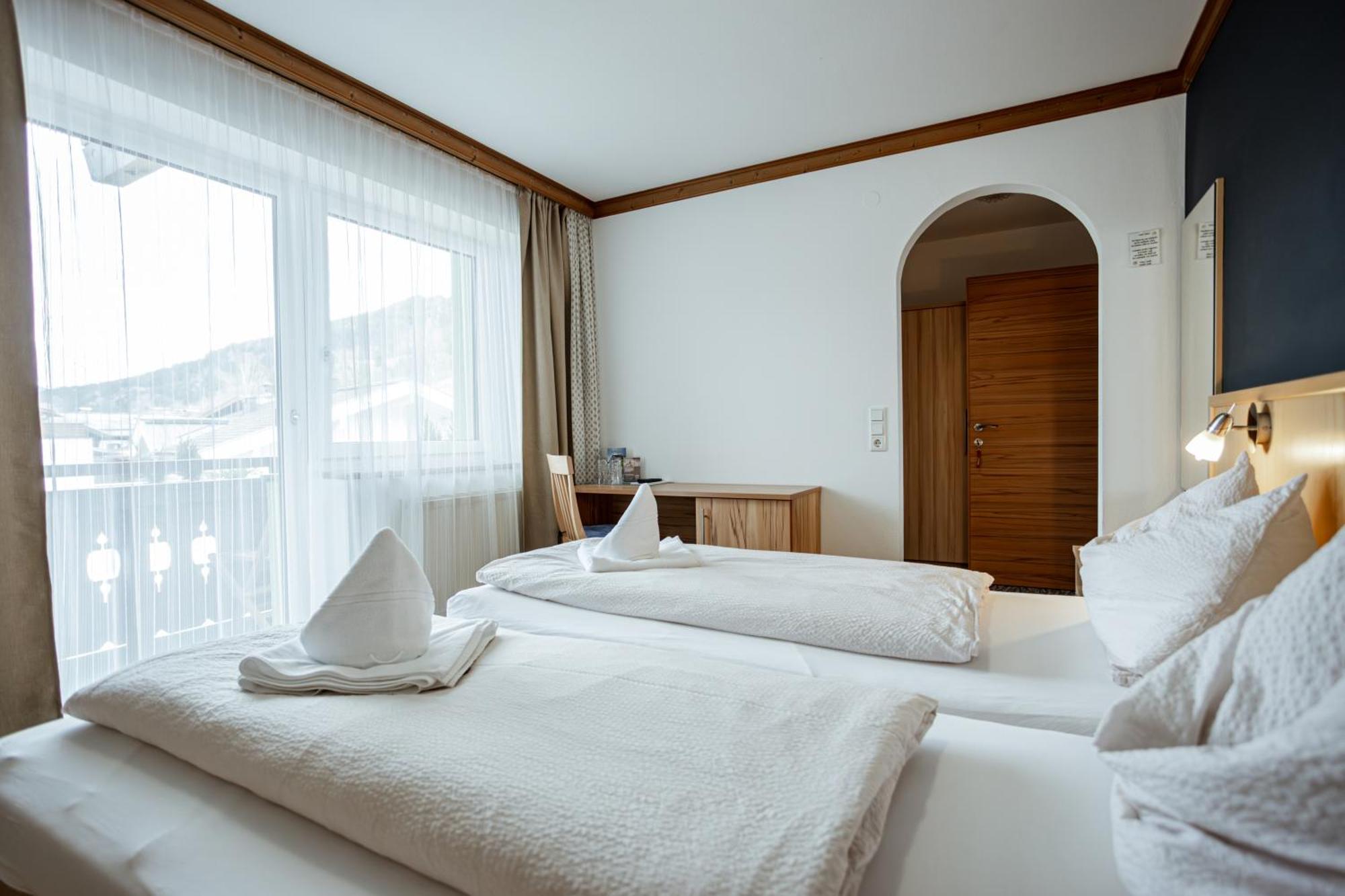 Eschenhof Bed & Breakfast Kaprun Ruang foto