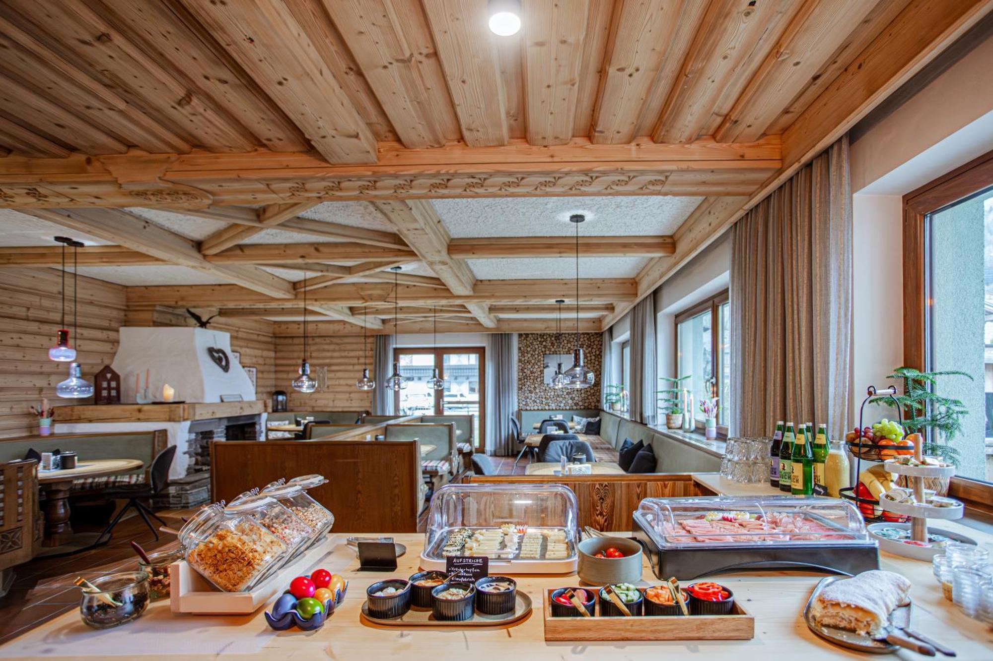 Eschenhof Bed & Breakfast Kaprun Bagian luar foto